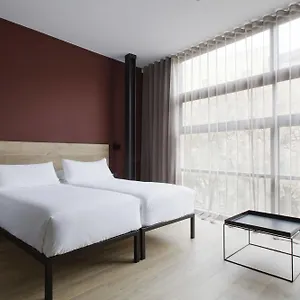 barcelona-apartment-allada.topbarcelonahotels.com/